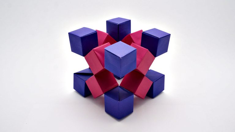 Origami Moving Cubes 2